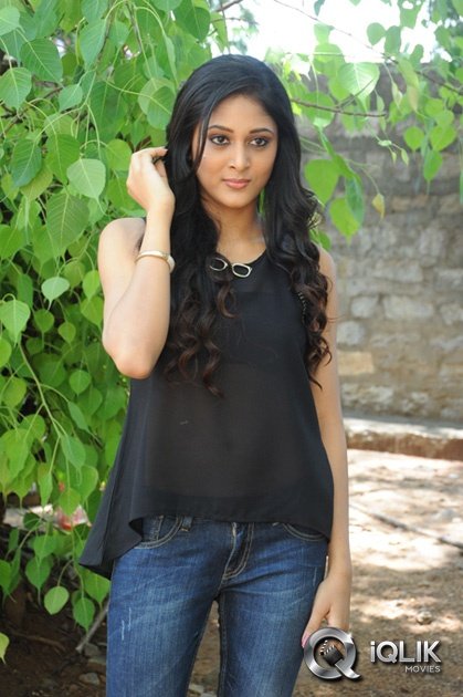 Sushma-Raj-at-Maaya-Movie-First-Look-Launch